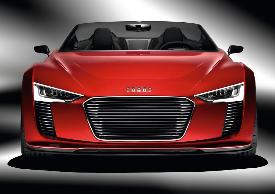  Audi e-Tron Spyder Concept 2010 года  (фото 26 из 105)